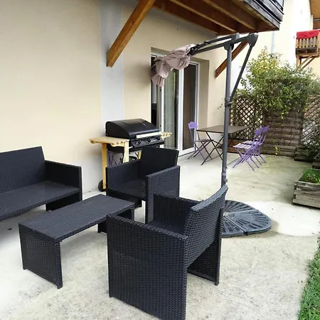 Immocite - Agreable Avec Sa Grande Agreable Terrasse Et Terrain Clos ! Mae-6694 公寓 *