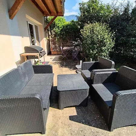 公寓 Immocite - Agreable Avec Sa Grande Agreable Terrasse Et Terrain Clos ! Mae-6694