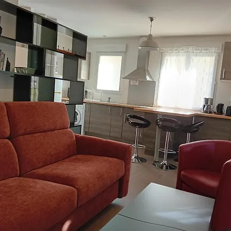Apartman Immocite - Agreable Avec Sa Grande Agreable Terrasse Et Terrain Clos ! Mae-6694 Aix-les-Bains
